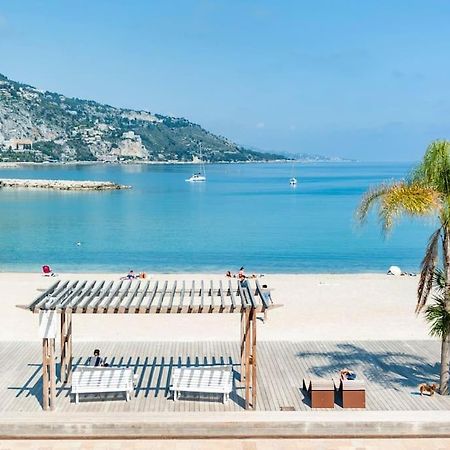 Superbe Studio Avec Terrasse En Front De Mer Menton Exteriör bild